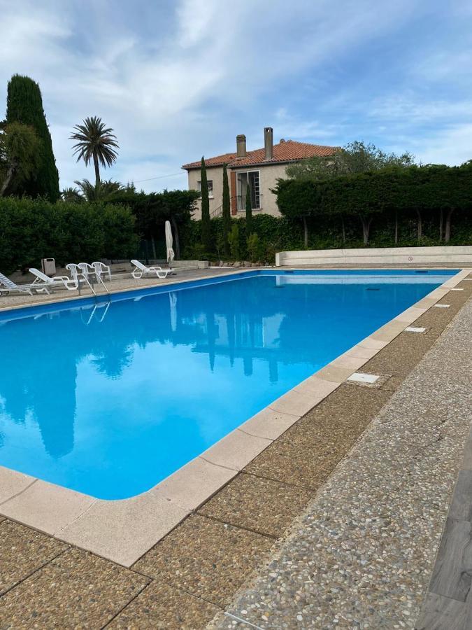 Le Patio Saint-Tropez Exterior foto
